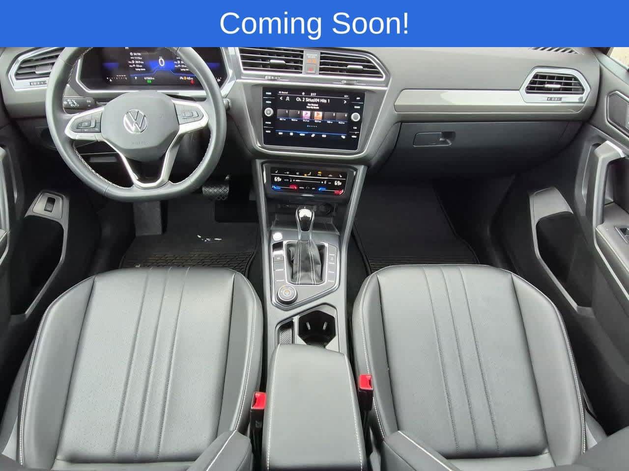 Used 2024 Volkswagen Tiguan SE AWD/4WD image 15