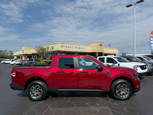 New 2025 Ford Maverick XLT FWD image 18