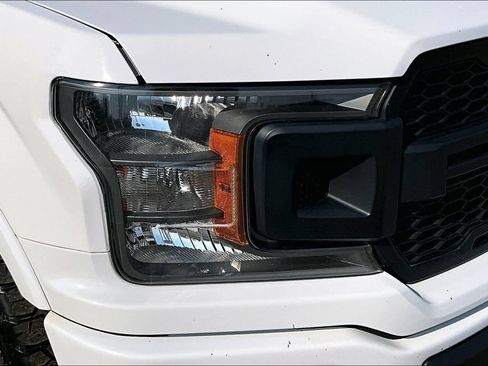 Used 2018 Ford F150 XLT w/ Equipment Group 302A Luxury AWD/4WD image 30