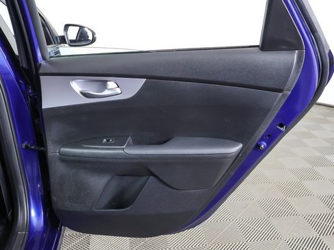 Used 2024 Kia Forte LXS w/ LXS Technology Package image 24