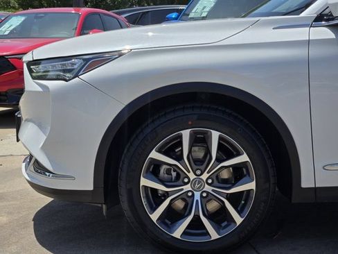 Certified 2022 Acura MDX w/ Technology Package FWD image 10