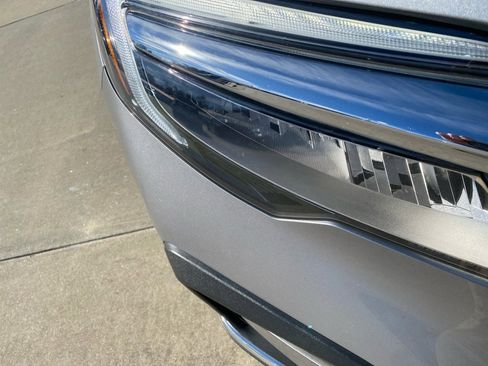 Used 2020 Honda Pilot Touring image 27