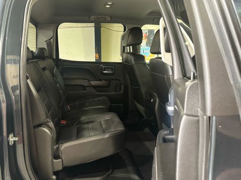 Used 2018 GMC Sierra 3500 Denali w/ Duramax Plus Package AWD/4WD image 15