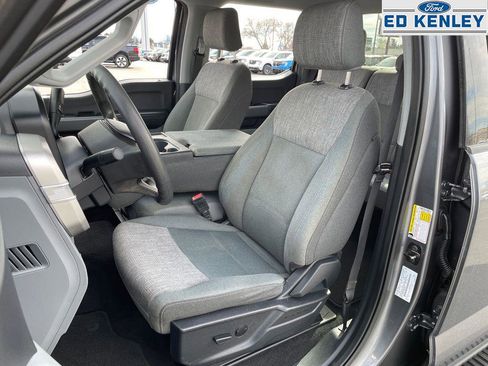 Used 2024 Ford F250 XLT image 3