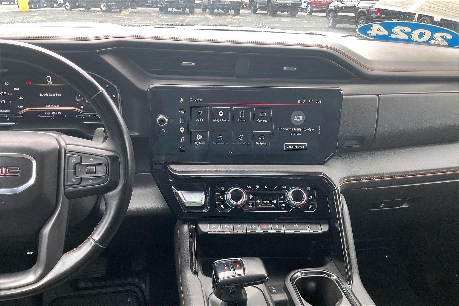 Used 2024 GMC Sierra 1500 AT4 w/ AT4 Preferred Package AWD/4WD image 6