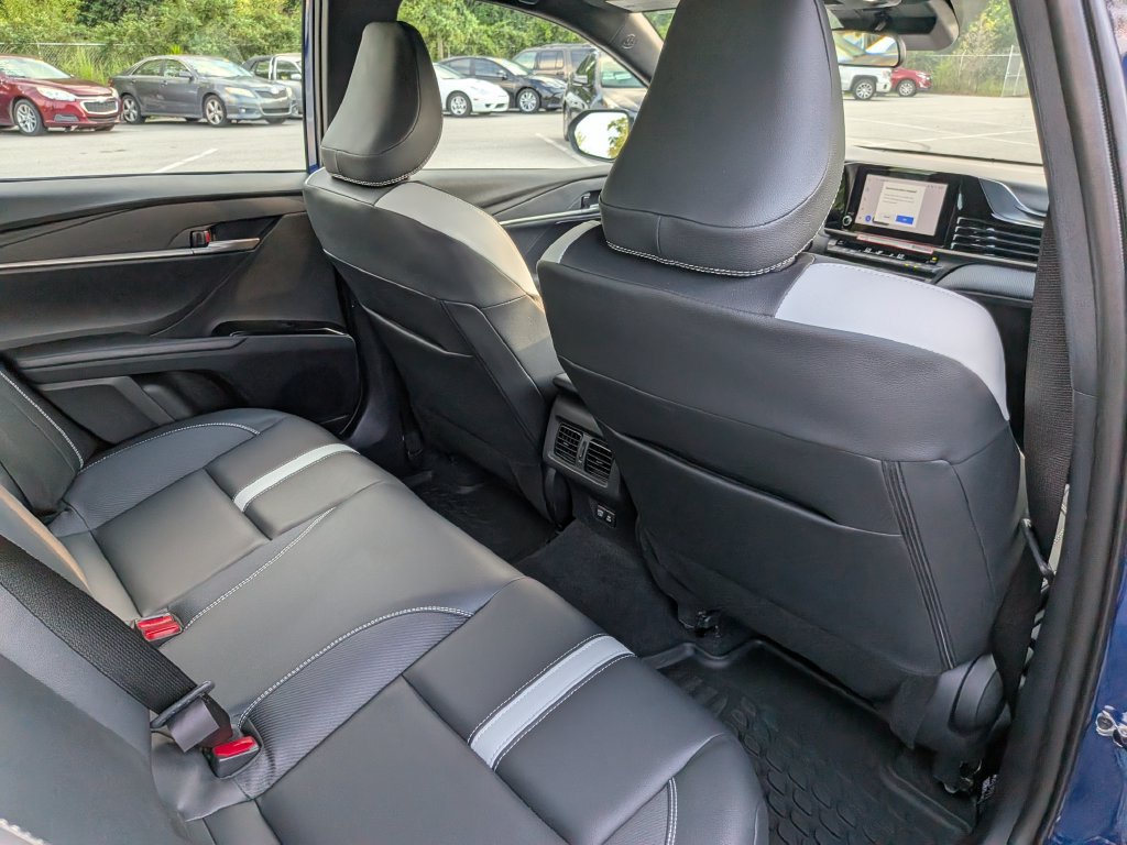 Used 2026 Toyota Camry SE FWD image 26