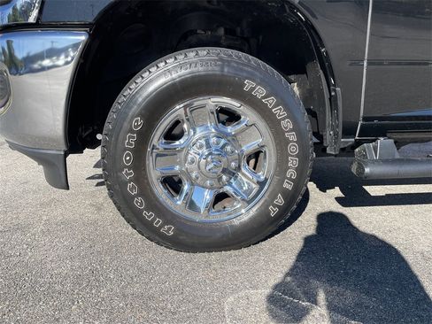 Certified 2022 RAM 3500 Tradesman image 9