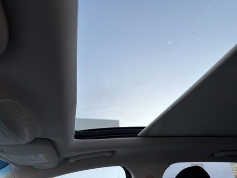 Used 2018 Ford Edge Titanium w/ Equipment Group 302A image 61