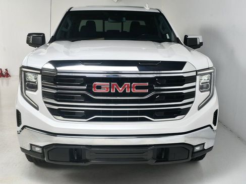 Used 2023 GMC Sierra 1500 SLT w/ SLT Premium Package image 12