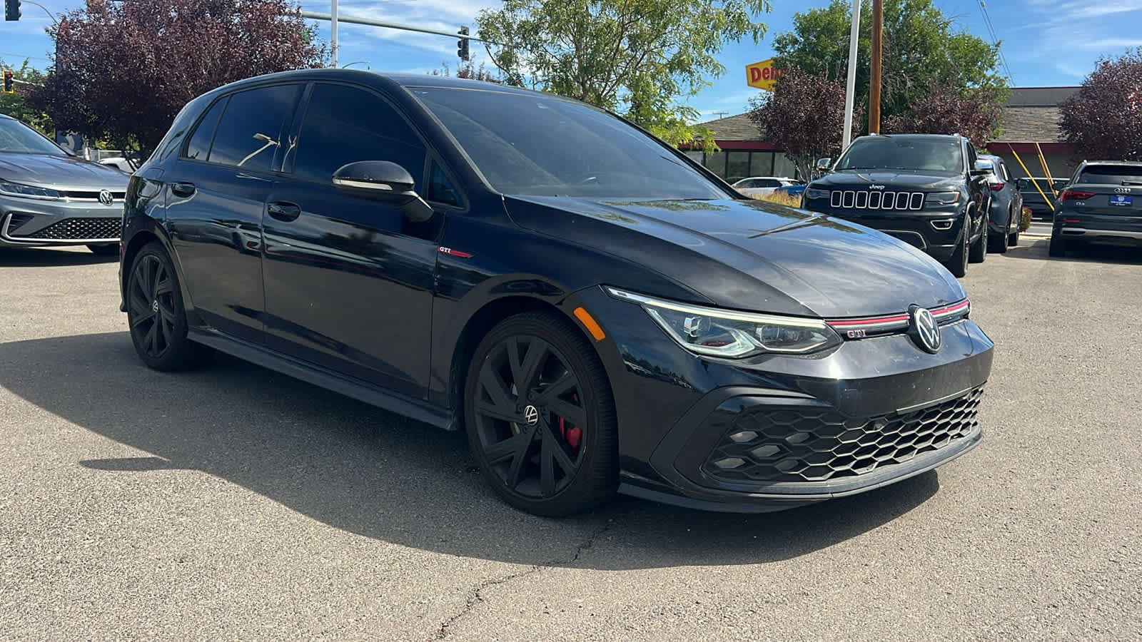 Certified 2022 Volkswagen GTI SE FWD image 3