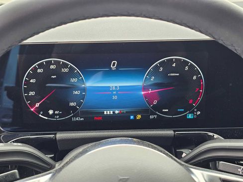 New 2025 Mercedes-Benz GLA 250 4MATIC image 29