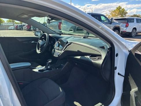 Used 2023 Chevrolet Malibu LT FWD image 24