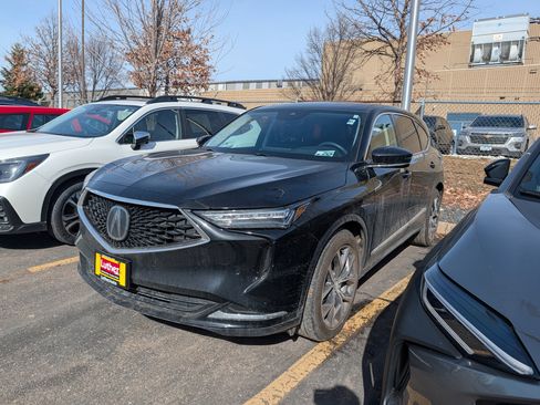 Used 2023 Acura MDX SH-AWD w/ Technology Package image 3
