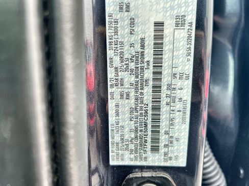 Used 2021 Ford F150 Lariat w/ Equipment Group 502A High image 29