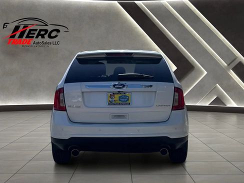 Used 2011 Ford Edge Limited w/ Driver Entry Pkg FWD image 5