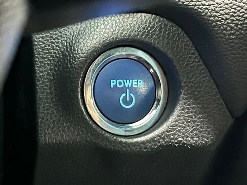 Used 2022 Toyota RAV4 SE AWD/4WD image 28