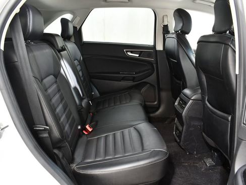 Used 2016 Ford Edge SEL w/ Equipment Group 201A image 19