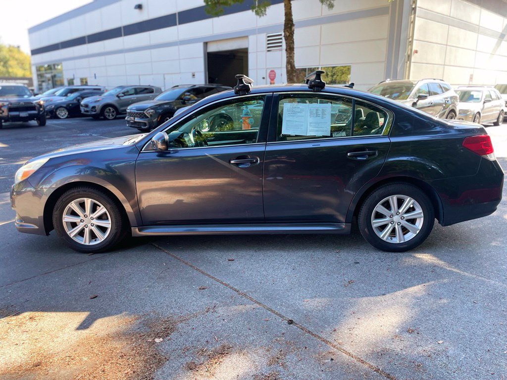 Used 2011 Subaru Legacy 2.5i Premium AWD/4WD image 6