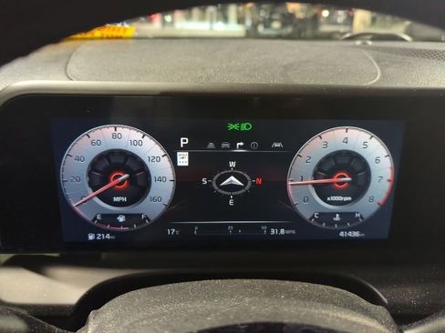 Certified 2024 Kia Seltos SX w/ SX Sunroof Package AWD/4WD image 9