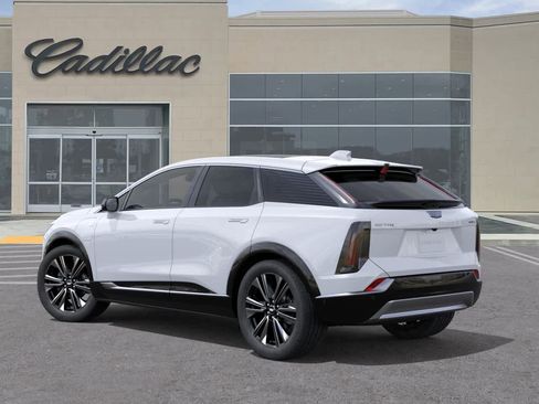 New 2026 Cadillac Optiq Luxury 2 AWD/4WD image 3