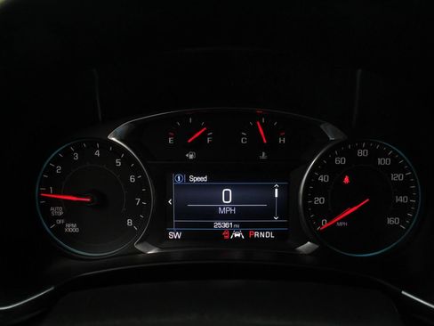 Used 2020 Chevrolet Equinox LT w/ LPO, Floor Liner Package AWD/4WD image 29