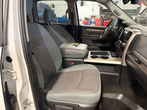 Certified 2017 RAM 1500 Big Horn AWD/4WD image 10