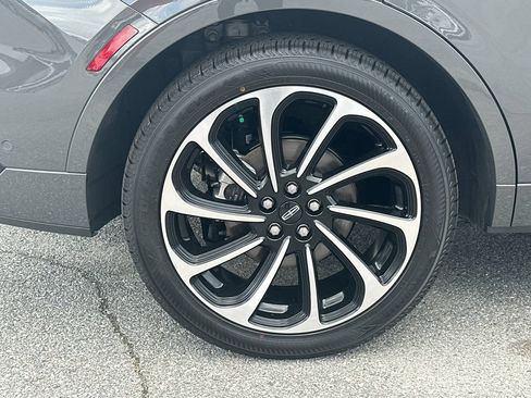 Used 2024 Lincoln Nautilus Black Label AWD/4WD image 17