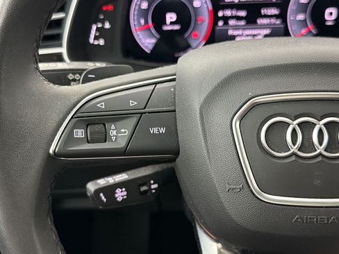 Used 2023 Audi Q7 3.0T Premium Plus w/ Premium Plus Package AWD/4WD image 16