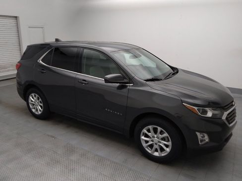 Used 2020 Chevrolet Equinox LT FWD image 11