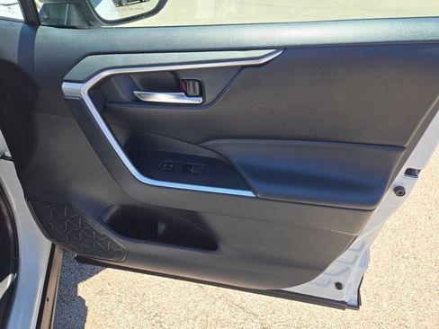 Used 2024 Toyota RAV4 XLE FWD image 6