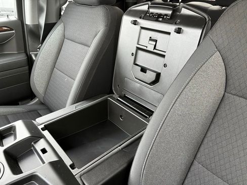 Used 2026 GMC Sierra 1500 Elevation image 34