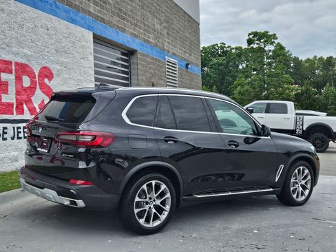 Used 2023 BMW X5 xDrive40i AWD/4WD image 7