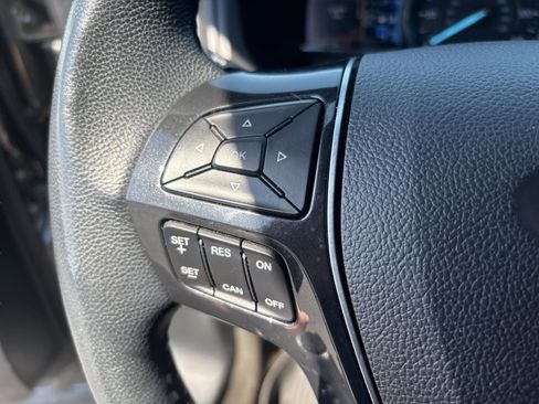 Used 2017 Ford Explorer Limited w/ Equipment Group 301A AWD/4WD image 13