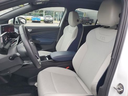 Used 2024 Volkswagen ID.4 S RWD image 5