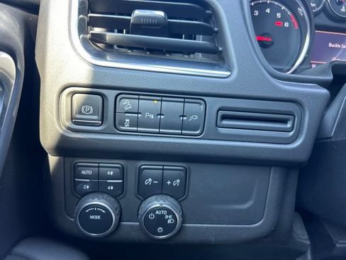 Used 2021 Chevrolet Tahoe Z71 AWD/4WD image 25