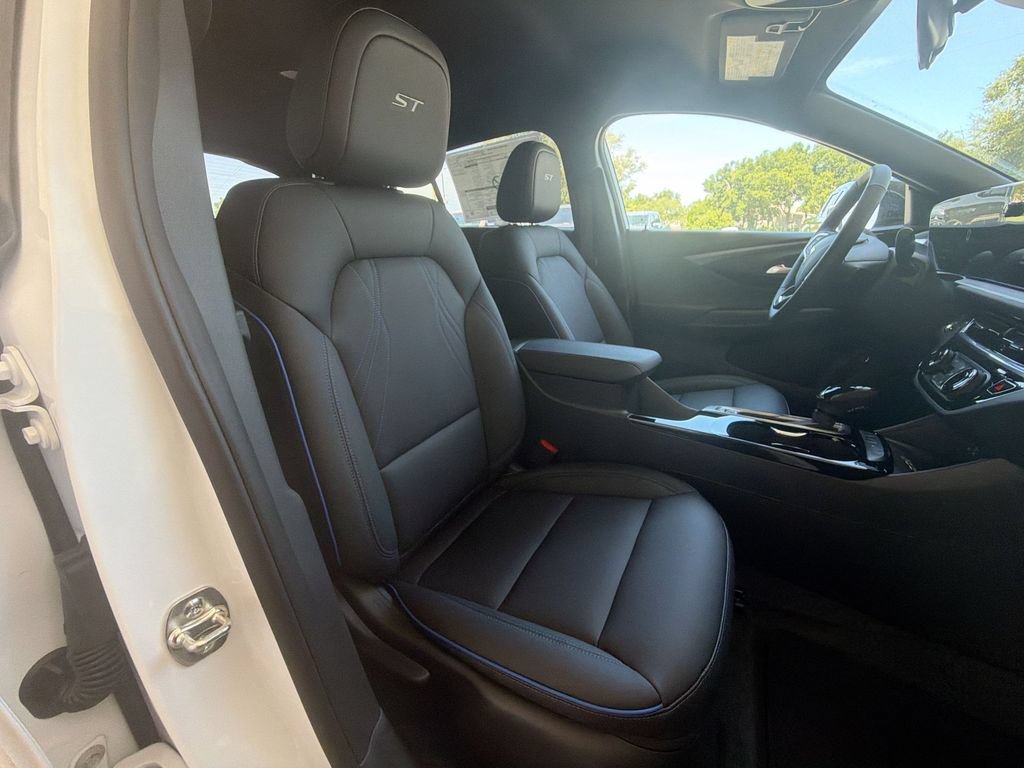 New 2026 Buick Envista Sport Touring w/ Convenience I Package FWD image 11