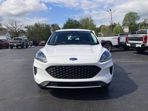 Used 2022 Ford Escape S AWD/4WD image 2