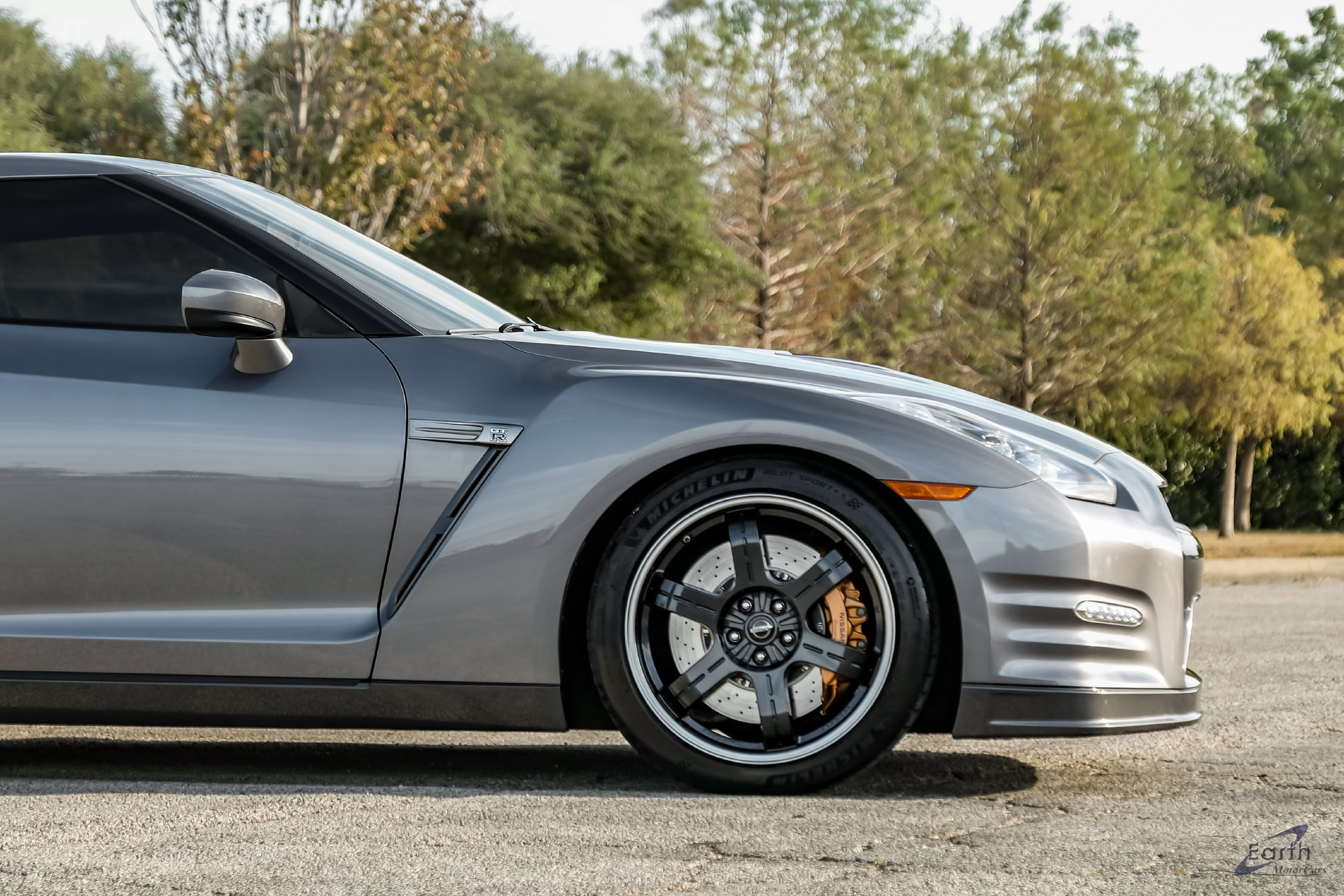 Used 2013 Nissan GT-R Black Edition AWD/4WD image 27