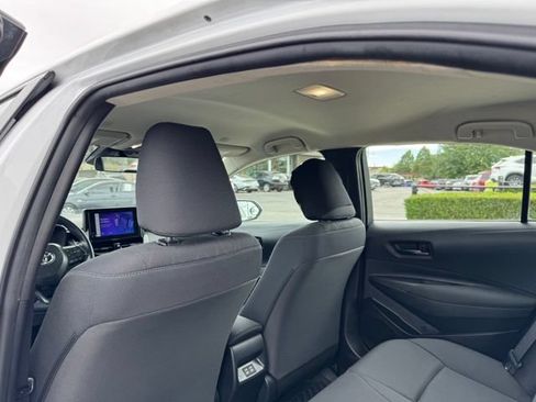 Used 2024 Toyota Corolla LE FWD image 13