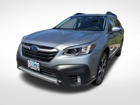 Used 2020 Subaru Outback Limited image 2