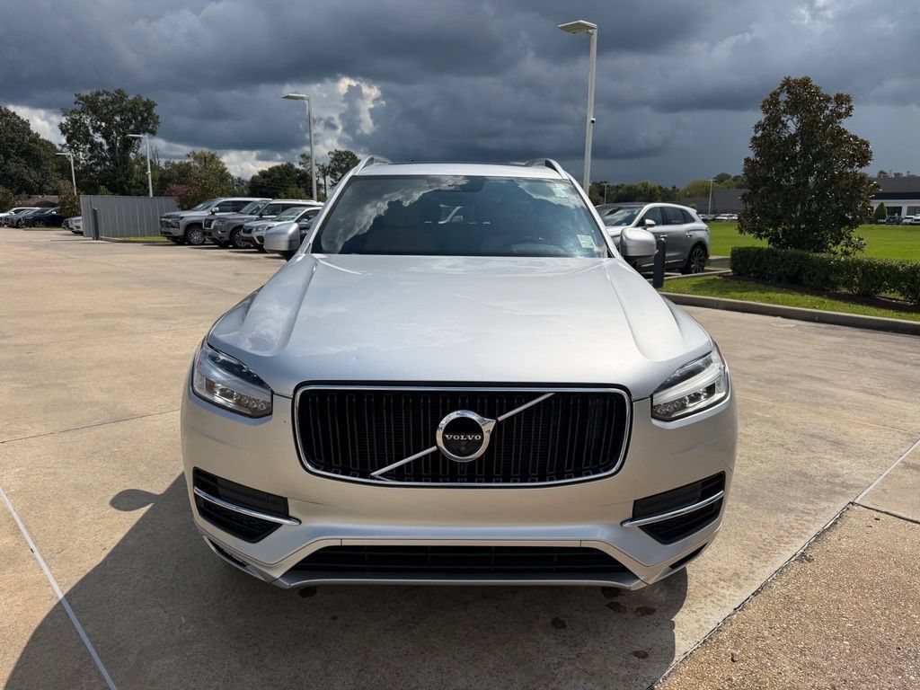 Used 2017 Volvo XC90 T6 Momentum w/ Vision Package AWD/4WD image 7