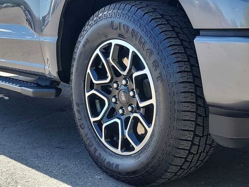 Used 2022 Ford F150 XLT w/ Equipment Group 302A High image 12