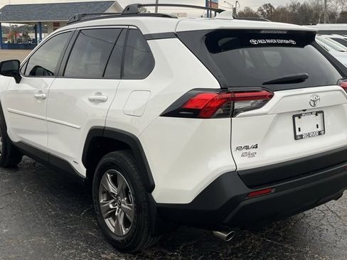 Used 2025 Toyota RAV4 LE image 6
