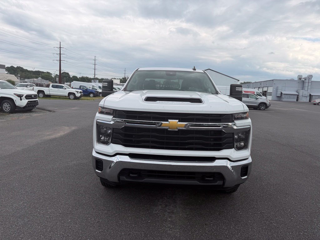Used 2024 Chevrolet Silverado 2500 LT RWD image 7