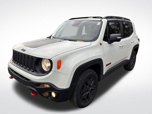 Used 2018 Jeep Renegade Trailhawk image 8