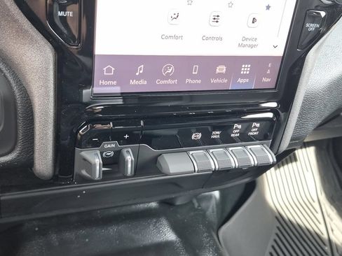 New 2026 RAM 2500 Tradesman AWD/4WD image 31