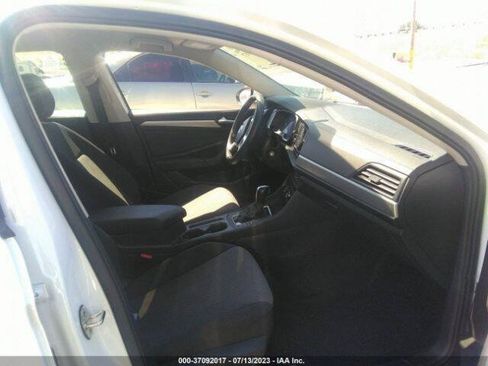 Used 2021 Volkswagen Jetta S w/ Driver Assistance Package FWD image 15