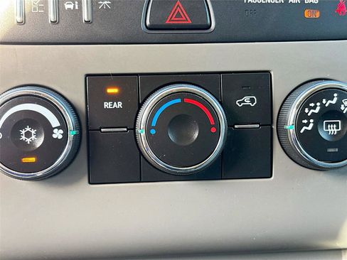 Used 2016 Chevrolet Traverse LS image 16