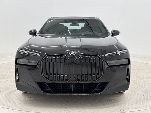 New 2026 BMW i7 xDrive60 AWD/4WD image 6