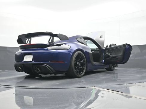 Certified 2024 Porsche 718 Cayman GT4 RS RWD image 22